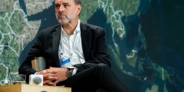 Фергюсон: “Ні своїх дронів, ні захисту від чужих” – навіщо Трампу знадобилися українці