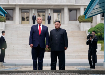 Трамп cкоротив військові навчання з Південною Кореєю, пояснивши це “дружбою” з лідером КНДР
