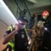 У Львові після вибуху виникла пожежа в багатоповерхівці: рятувальники евакуювали з будинку шістьох людей, – ФОТО