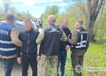 $8 тисяч за маршрут до Польщі: на Самбірщині викрили організаторів незаконного переправлення