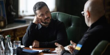 Зеленський поставив завдання Хмарі на посаді міністра оборони і анонсував санкції