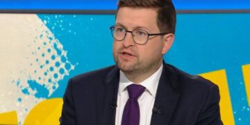 Депортація українців із Польщі: у PiS нарахували “щонайменше бригаду” для фронту