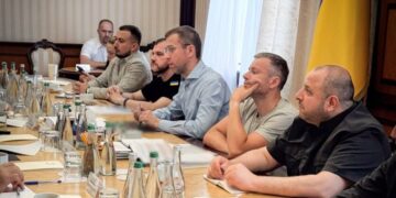 Гроші для армії до кінця року: Корецький анонсував пошук додаткового ресурсу