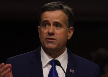 NYT: глава ЦРУ у Москві закликав Росію до угоди, поки не стало гірше