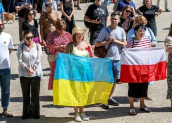 Поляки у 22 містах вийшли проти нападів на українців: чого вимагають від уряду