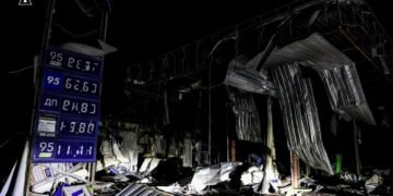 Система оповіщення та очищення від старих автомобілів: як у Київській області планують рятувати АЗС