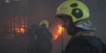 Наслідки нічної атаки на Україну: у Києві загинули шестеро людей, є постраждалі (фото)