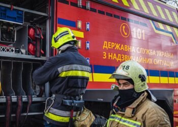 Під атакою офіси і склади. Який вигляд має Броварський район після масованого удару