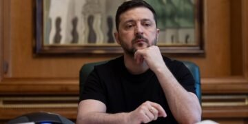 Три кільця ППО і трильйон рублів збитків: Зеленський про удари вглиб РФ