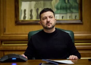 Зеленський припустив, що Україні не дають ППО, щоб була “зговірливою”