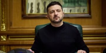 Зеленський припустив, що Україні не дають ППО, щоб була “зговірливою”