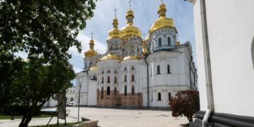 Швейцарія профінансує відбудову Києво-Печерської лаври після удару РФ