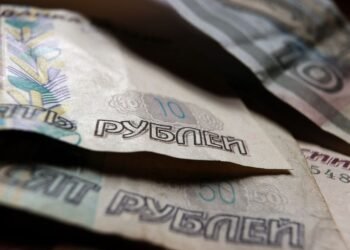 Росіяни масово виводять гроші з країни: у розвідці розкрили, чого вони бояться