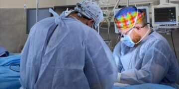 Чеські хірурги разом із львівськими медиками провели 11 складних операцій для поранених військових