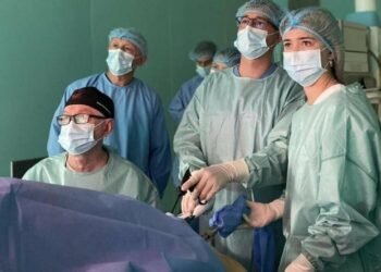 У Львові прооперували жінку, в якої половина шлунка змістилася у грудну клітку через рефлюкс