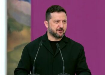 Зеленський підписав указ про захист святинь: до Дня Незалежності готують новий закон