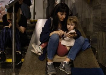 Росія повторно атакувала Київ балістикою: у місті пролунали вибухи