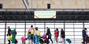 Скільки українців перебувають у ЄС під тимчасовим захистом: дані Євростату