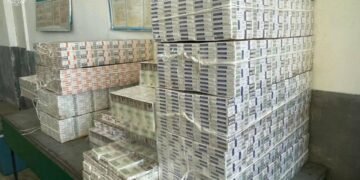 У мікроавтобусі до Польщі: на Львівщині викрили спробу контрабандного вивезення 6470 пачок цигарок, – ФОТО