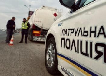 Трасою Київ – Чоп частково відновили рух після масштабної пожежі