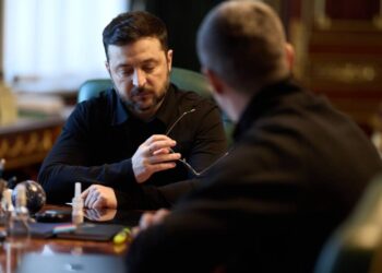 The Atlantic: Україна готувала рій ШІ-дронів на аеропорти Москви