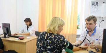 Лікувально-діагностичні центри Львова почали проводити медогляди для водіїв і працівників