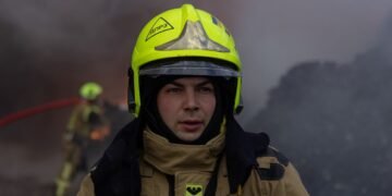 РФ атакувала Кривий Ріг ракетами: у місті перебої зі світлом, пожежа та постраждалі