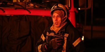 В Одесі через нічний обстріл РФ зруйновані будинки та є постраждалі (фото)