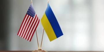 Хаасс закликав віддати частину оборони США Україні “за франшизою”