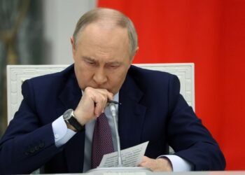 Візит глави ЦРУ до Москви збігся з трьома закритими указами Путіна, – росЗМІ
