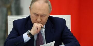Візит глави ЦРУ до Москви збігся з трьома закритими указами Путіна, – росЗМІ