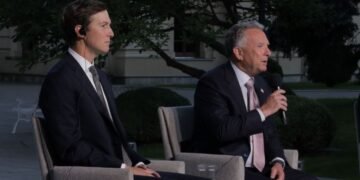 Віткофф зробив заяву про переговори Зеленського, Путіна і Трампа