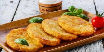 Як приготувати деруни, щоб вони були хрусткими зовні та ніжними всередині