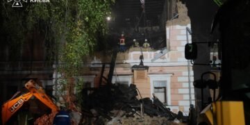 Удар по НАН у Києві: рятувальники знайшли ще одного загиблого, деталі (фото)