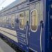 Укрзалізниця попередила про затримки поїздів через атаки на залізницю