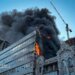 "Будуть іти далі, якщо їх не зупинити тут" – Зеленський показав нові кадри з Києва після удару росіян по медзакладу
