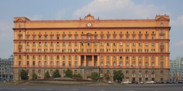 Путін повернув війну до РФ: українські дрони атакуватимуть штаби ФСБ і ГРУ, — єврокомісар Кубілюс