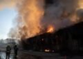 Рятувальники продовжують працювати на 7 локаціях в Києві, ворожий удар пошкодив понад пів сотні об’єктів, вже 16 постраждалих – глава МВС