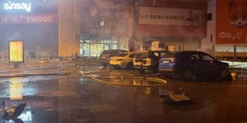Ворог вдруге вдарив по ТРЦ “Мануфактура” у центрі Сум