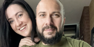 Народила в 46: що відомо про коханого-воїна Соломії Вітвіцької (фото)