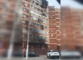 Москву атакували дрони: вогонь у багатоповерхівці від 1 до 9 поверху, димить завод (відео)
