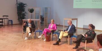 Росія веде війну і проти Європи, наступні 6 місяців критично важливі – голова Варшавського безпекового форуму