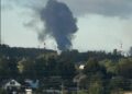 Рязанський НПЗ палає після атаки дронів: над містом полює Ка-52