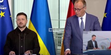 Зеленський обговорив з Мерцом атаку РФ на Лейпциг: Німеччина цього місяця дасть нові ППО