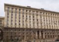 Київ створює запаси їжі та води на випадок блекауту: кому допоможуть першими