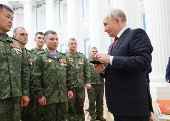 Вже вчетверте за рік: Путін збільшив чисельність армії РФ майже до 2,5 млн