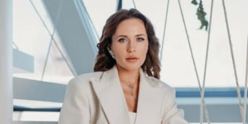 Денисенко після “приліту” біля її будинку заговорила про виїзд з України