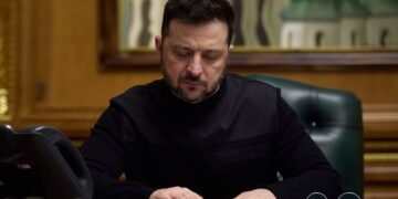 Зеленський підписав закон щодо жорстких покарань для шахрайських кол-центрів