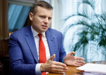 Марченко попередив про затримки невоєнних платежів: у бюджеті бракує 32,6 млрд євро