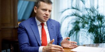 Марченко попередив про затримки невоєнних платежів: у бюджеті бракує 32,6 млрд євро